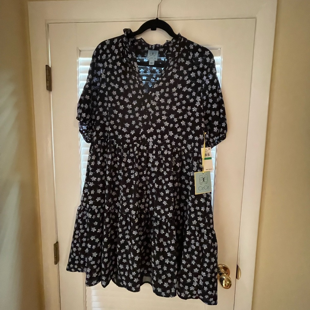 CeCe Black Floral Tiered Short Dress